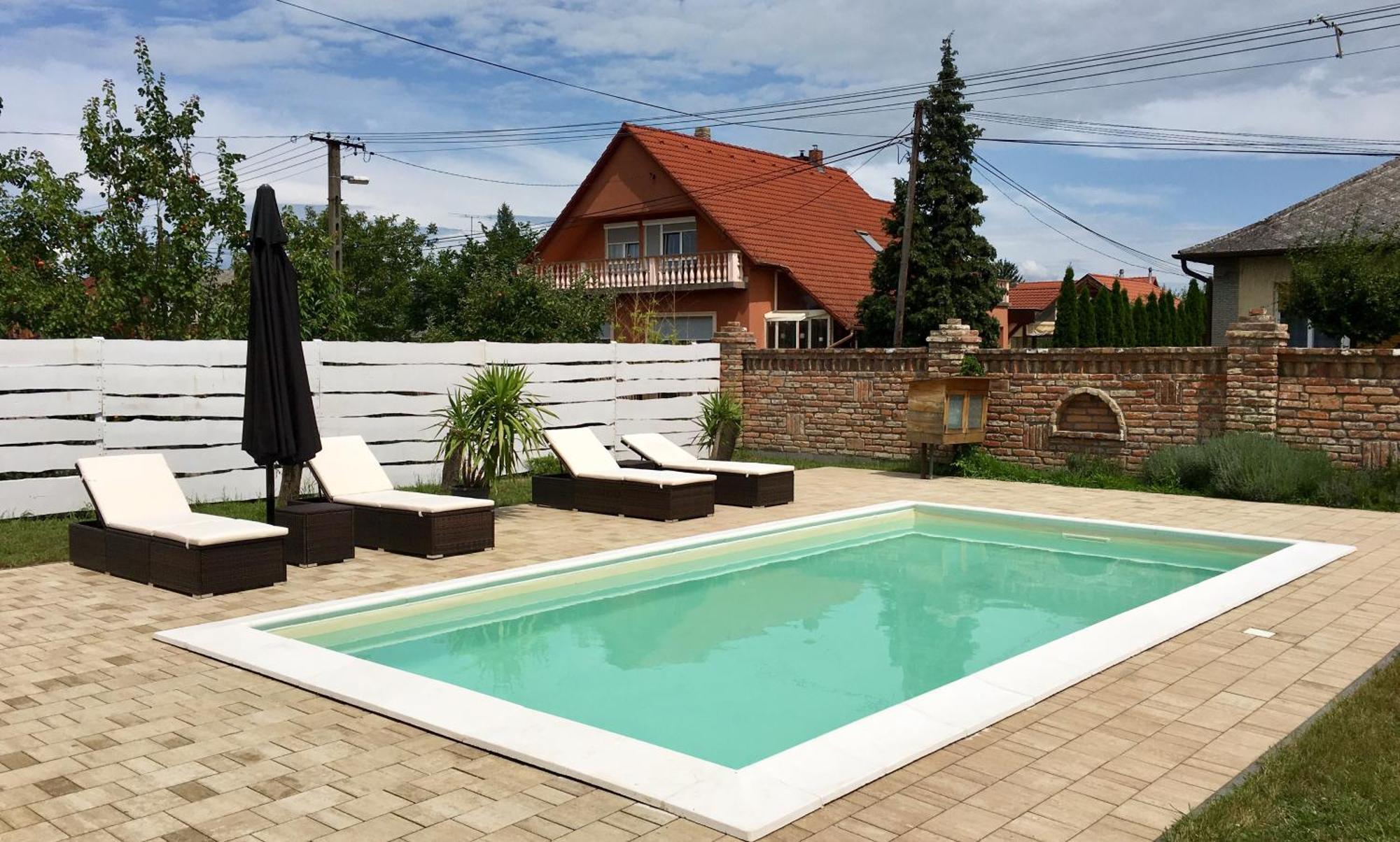 Villa Maximilian Balatonkeresztúr Exteriör bild